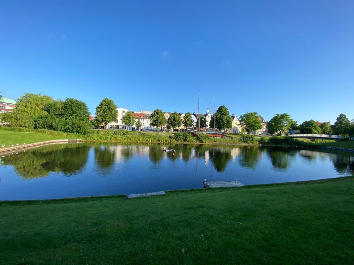 Ferienwohnung An Der Fussgaengerzone Cuxhaven 3 Og エクステリア 写真
